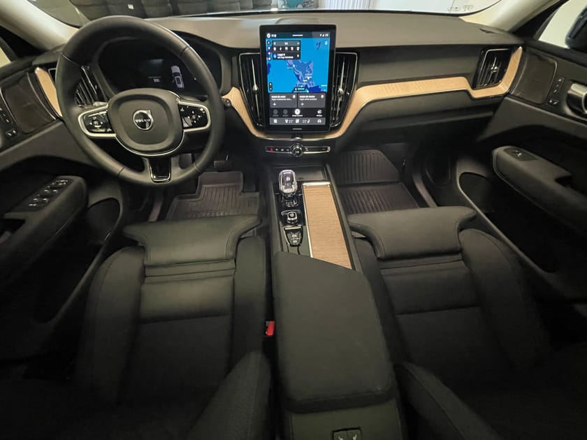 Bild 5 av Volvo XC60 T6 Plus Dark Nordic Edition H/K 360 Kamera HuD