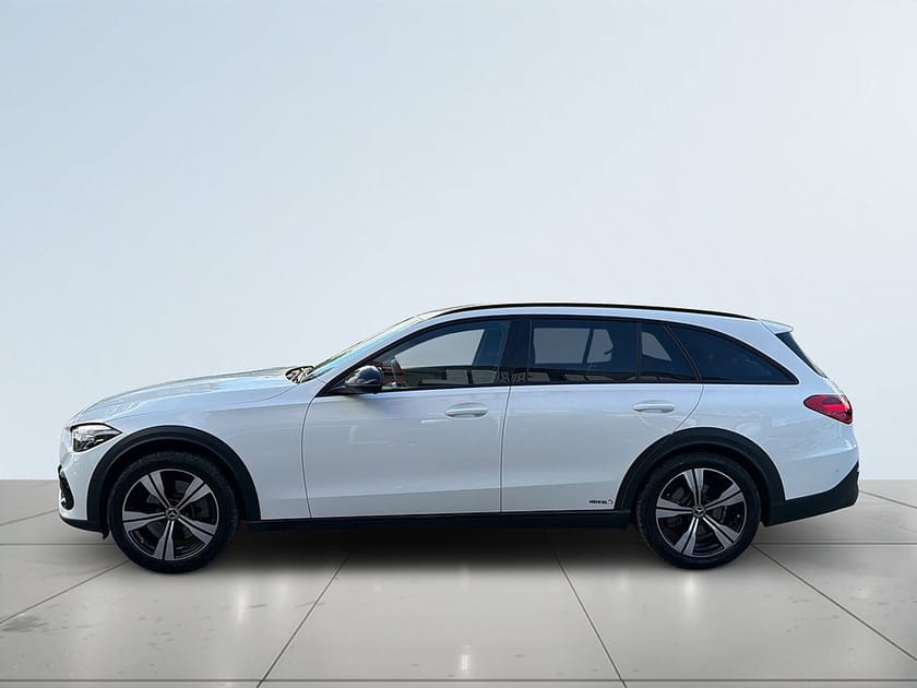Bild 4 av Mercedes-Benz C-Klass C 220 4MATIC All-Terrain NightPackage Drag/Kamera/MOMS