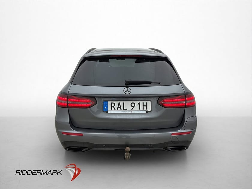 Bild 3 av Mercedes-Benz E 300 T de 4MATIC 4M AMG Wide P-Värm Burmester 360°