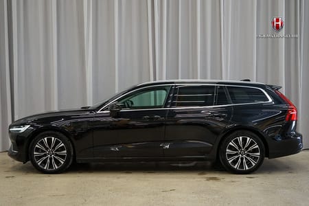 Volvo V60 Recharge T6 AWD Core Drag P-värme Kamera Carplay MOMS