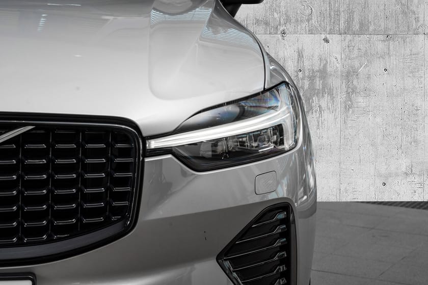 Bilde 5 av Volvo XC60 T6 AWD Plug In Hybrid Plus Dark 350Hk. Hengerfeste!