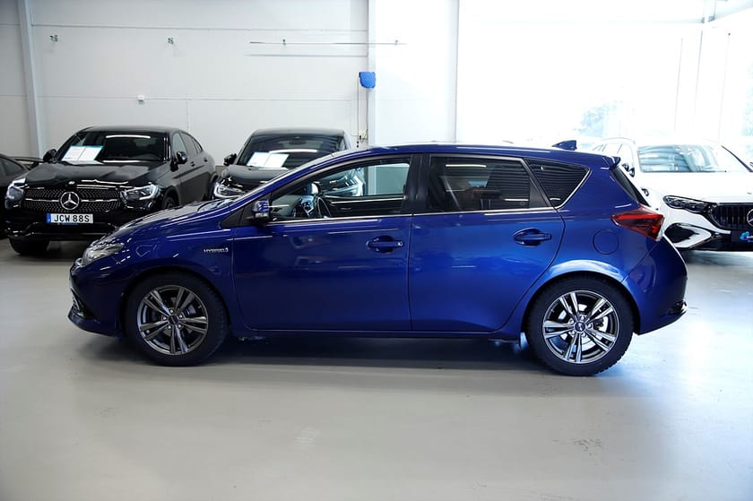 Bild 3 av Toyota Auris Hybrid e-CVT, 136hk, 2017