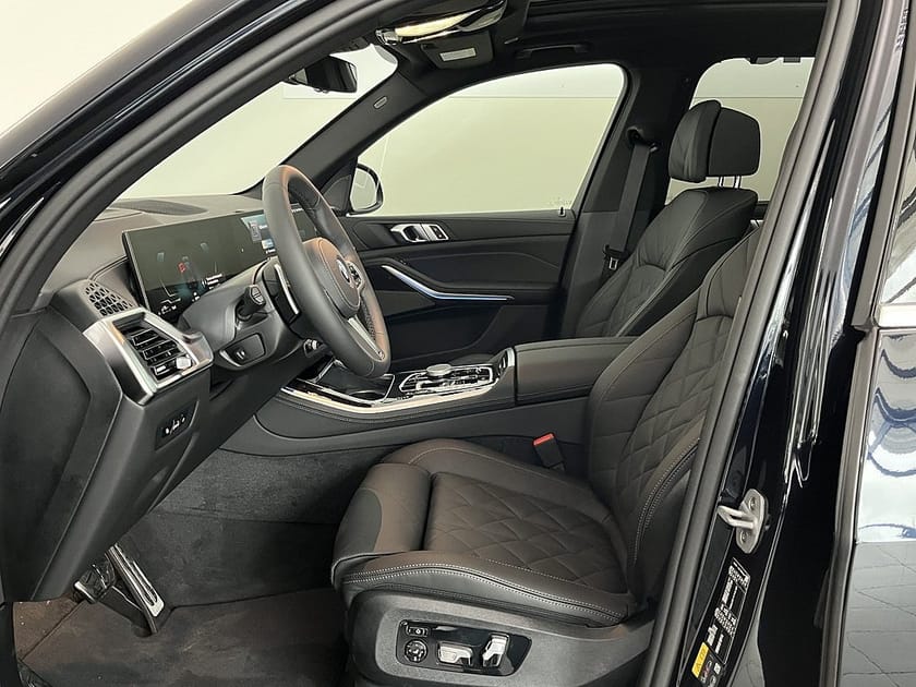 Bild 5 av BMW X5 xDrive50e M Sport H/K KomfortStol Drag Panorama