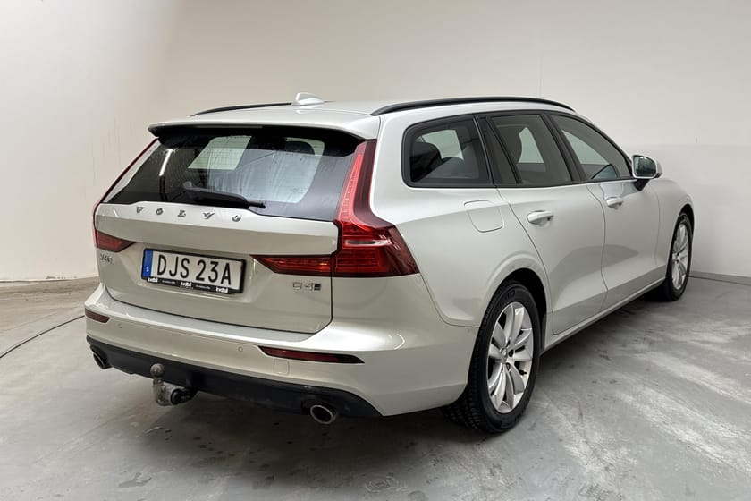 Bild 3 av Volvo V60 D4 AWD (190hk) Momentum SE II