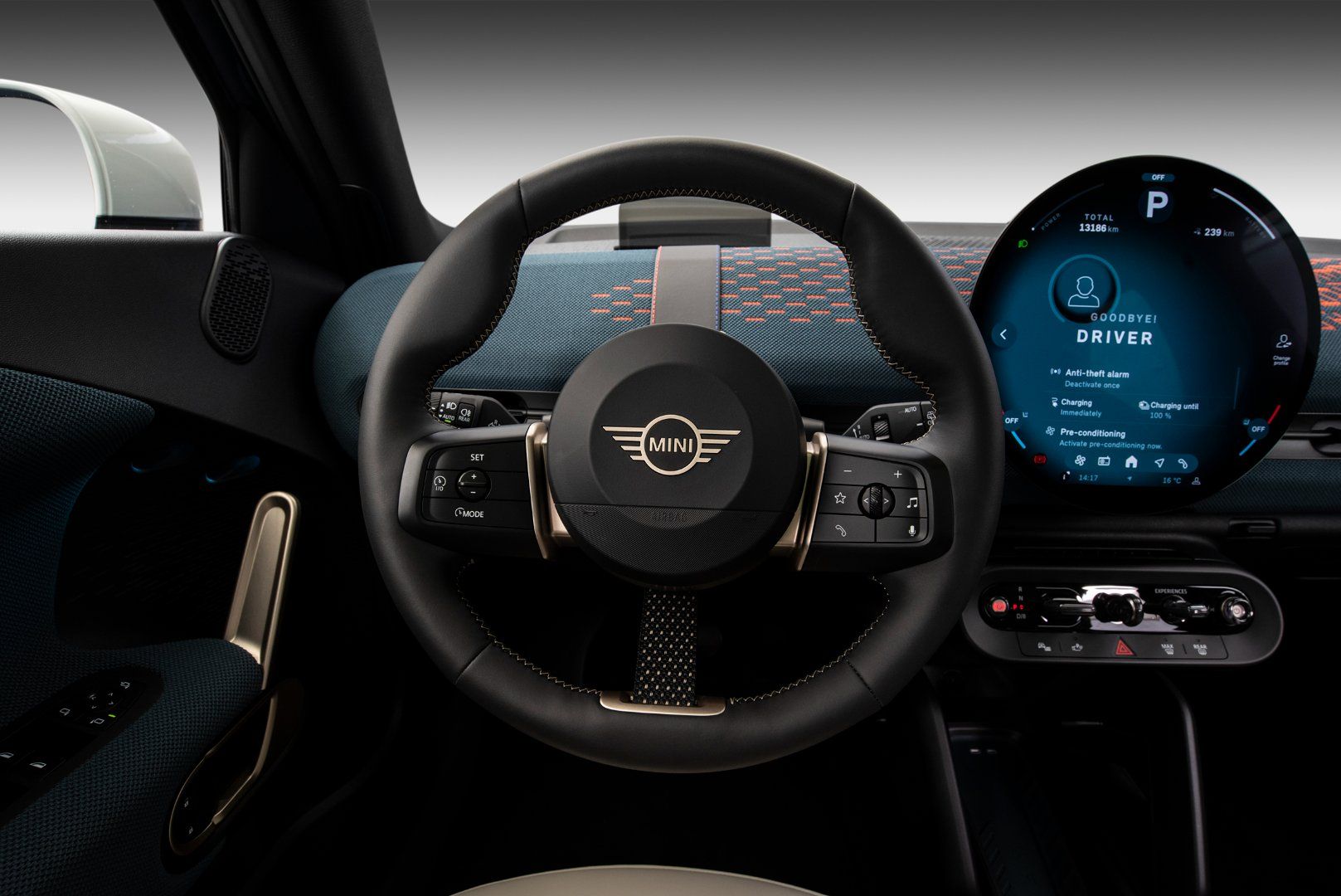 MINI Aceman E, 184hp, 2025