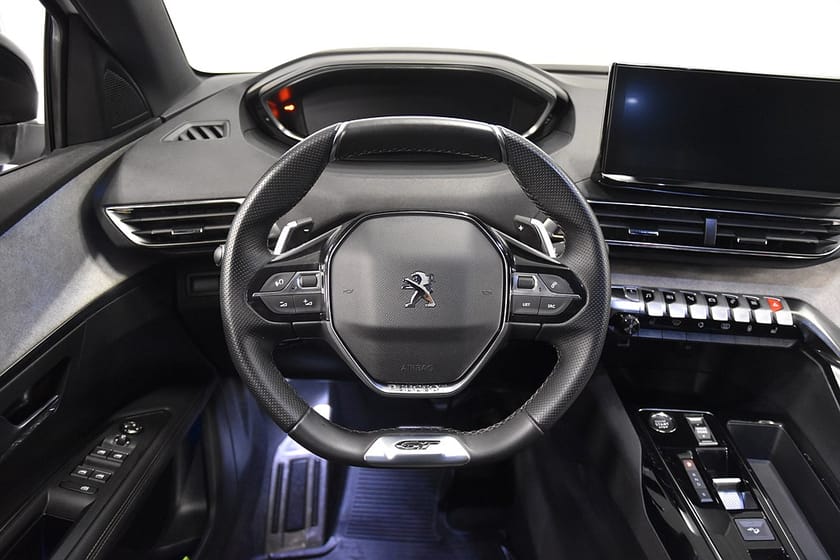 Bild 2 av Peugeot 3008 HYBRID4 300 AWD GT Plug-in 360° B-kam Navi