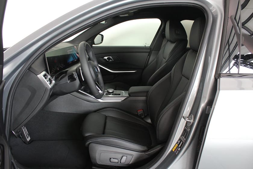 Bild 5 av BMW 330e xDrive Sedan