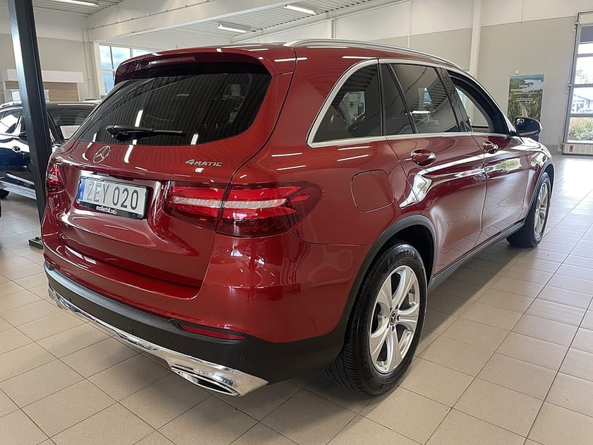 Bild 5 av Mercedes-Benz GLC 220 d 4MATIC 170hk Drag / Värmare / B-kamera