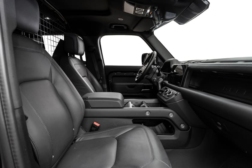 Bilde 5 av Land Rover Defender 110 D250 MHEV D300 AWD X-Dynamic HSE MatrixLED, HeadUp, El.luft, 22"