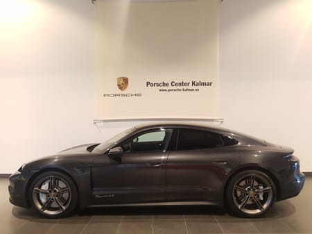 Porsche Taycan 4S