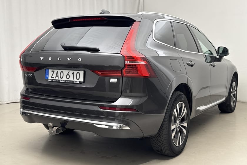 Bild 3 av Volvo XC60 T6 AWD Recharge Core Ed, Läder, Panorama