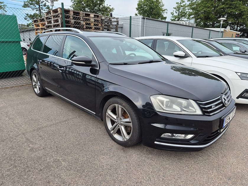Bild 2 av Volkswagen Passat Variant COMBI 4MOTION 2.0D 4x4 170HK R-Line