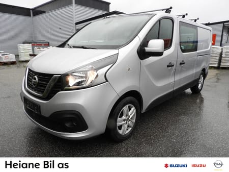 Nissan NV300 Van