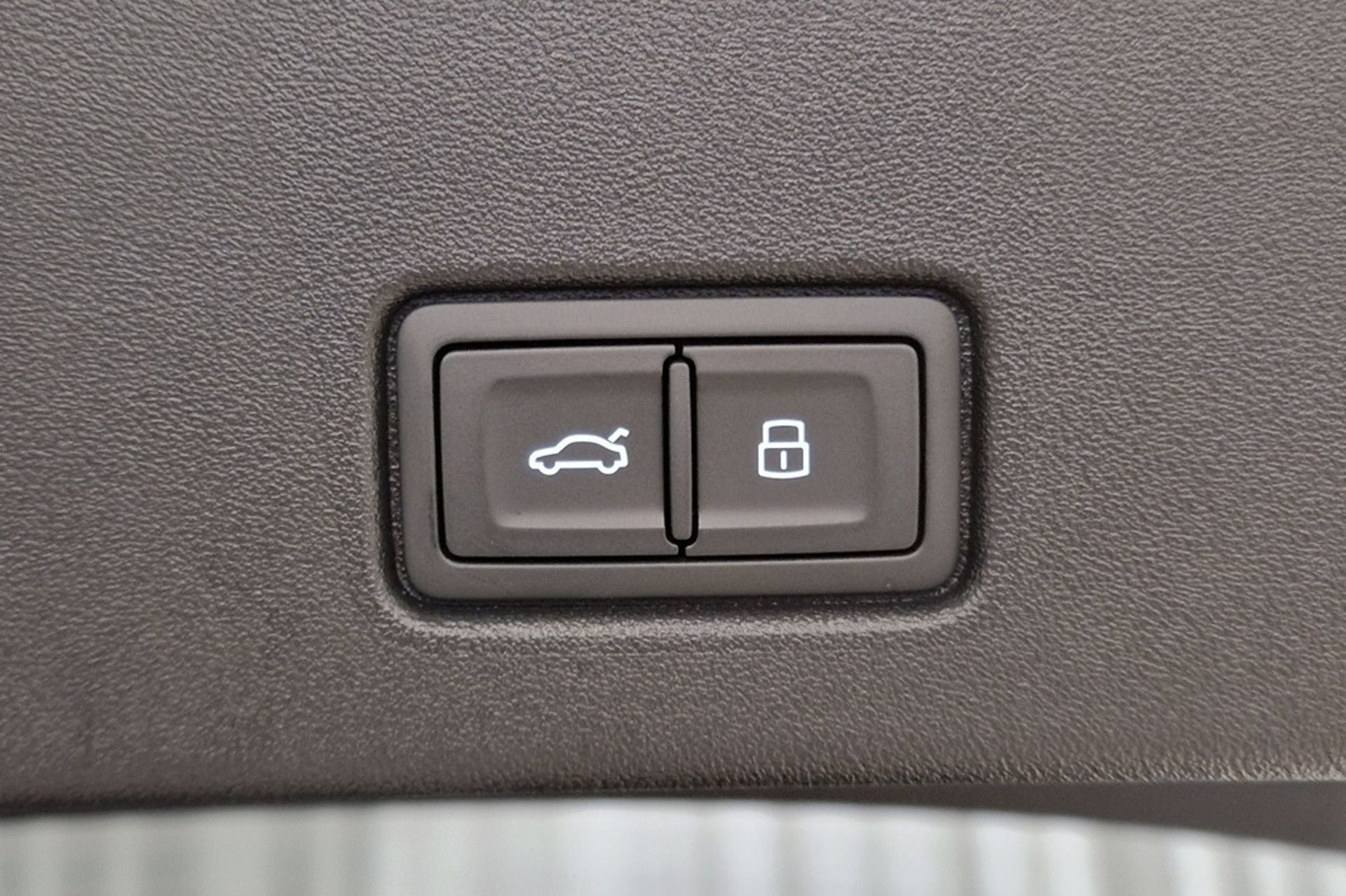 Audi Q4 e-tron SUV QUATTRO 220 KW 2027, bild 7/10