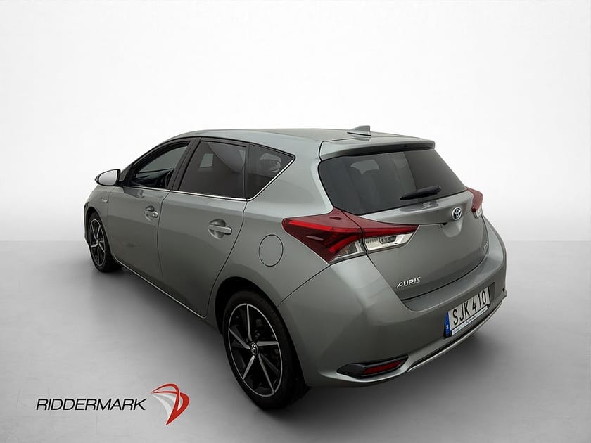 Bild 5 av Toyota Auris Hybrid 136hk Intense Edtn Kamera Navi Keyless