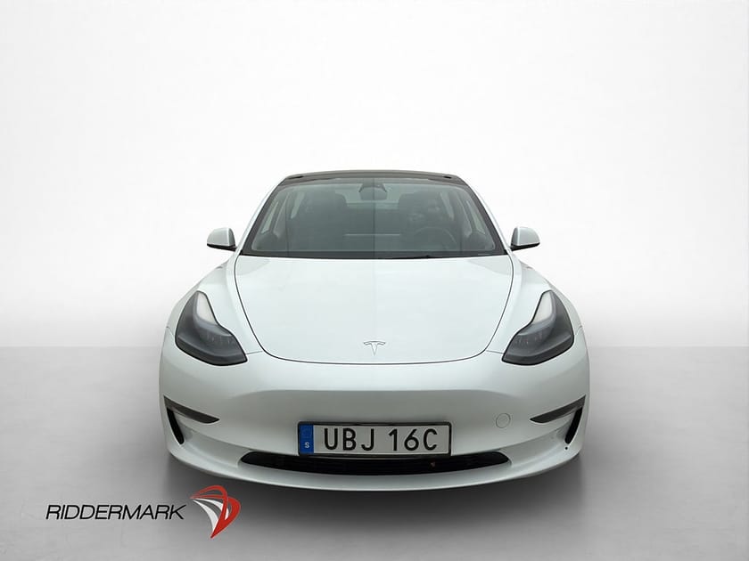 Bild 3 av Tesla Model 3 Long Range AWD Autopilot En-Brukare MOMS