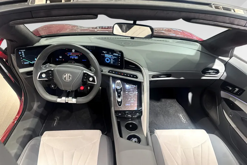 MG Cyberster 77 kWh bilde 12