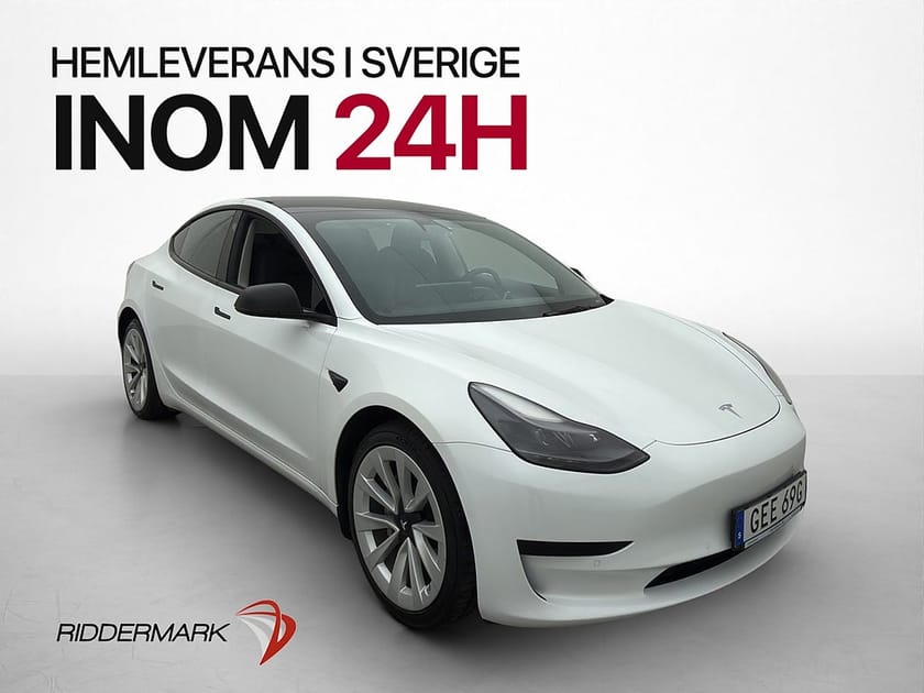 Bild 1 av Tesla Model 3 Standard Range Plus 325hk Kamera Pano Svensksåld