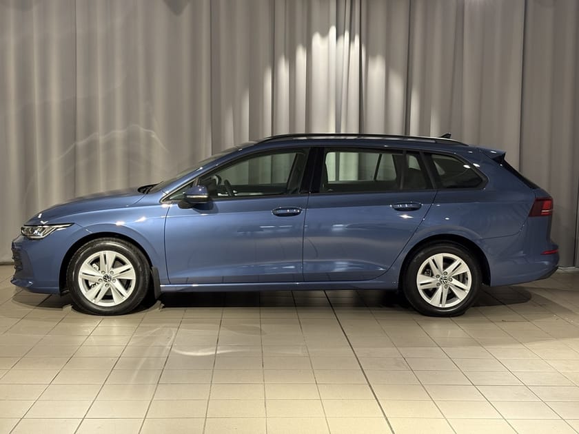 Bild 2 av Volkswagen Golf Sportscombi 1.5 150hk Drag Värmare