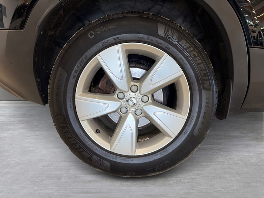 Bild 3 av Volvo XC40 T2 FWD Momentum Core