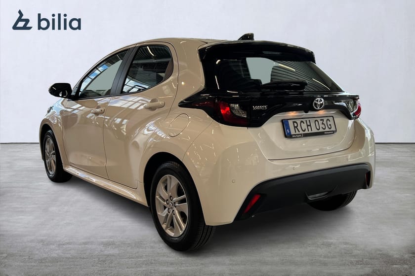 Bild 2 av Toyota Yaris Hybrid 115 1,5 5D ACTIVE KOMFORTPAKET OCH P-