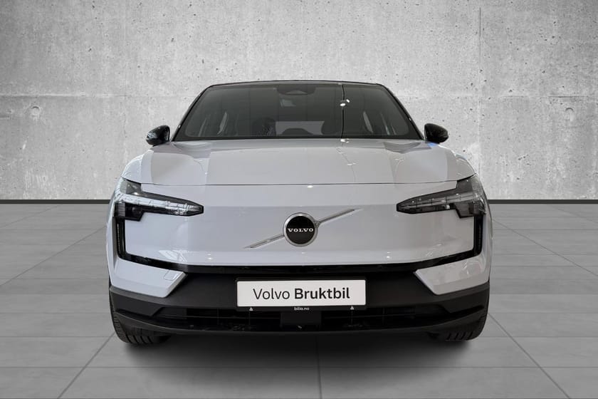 Bilde 2 av Volvo EX30 Twin Motor Performance 428Hk AWD Plus, Varmepumpe, Harman/Kardon, App, Kamera