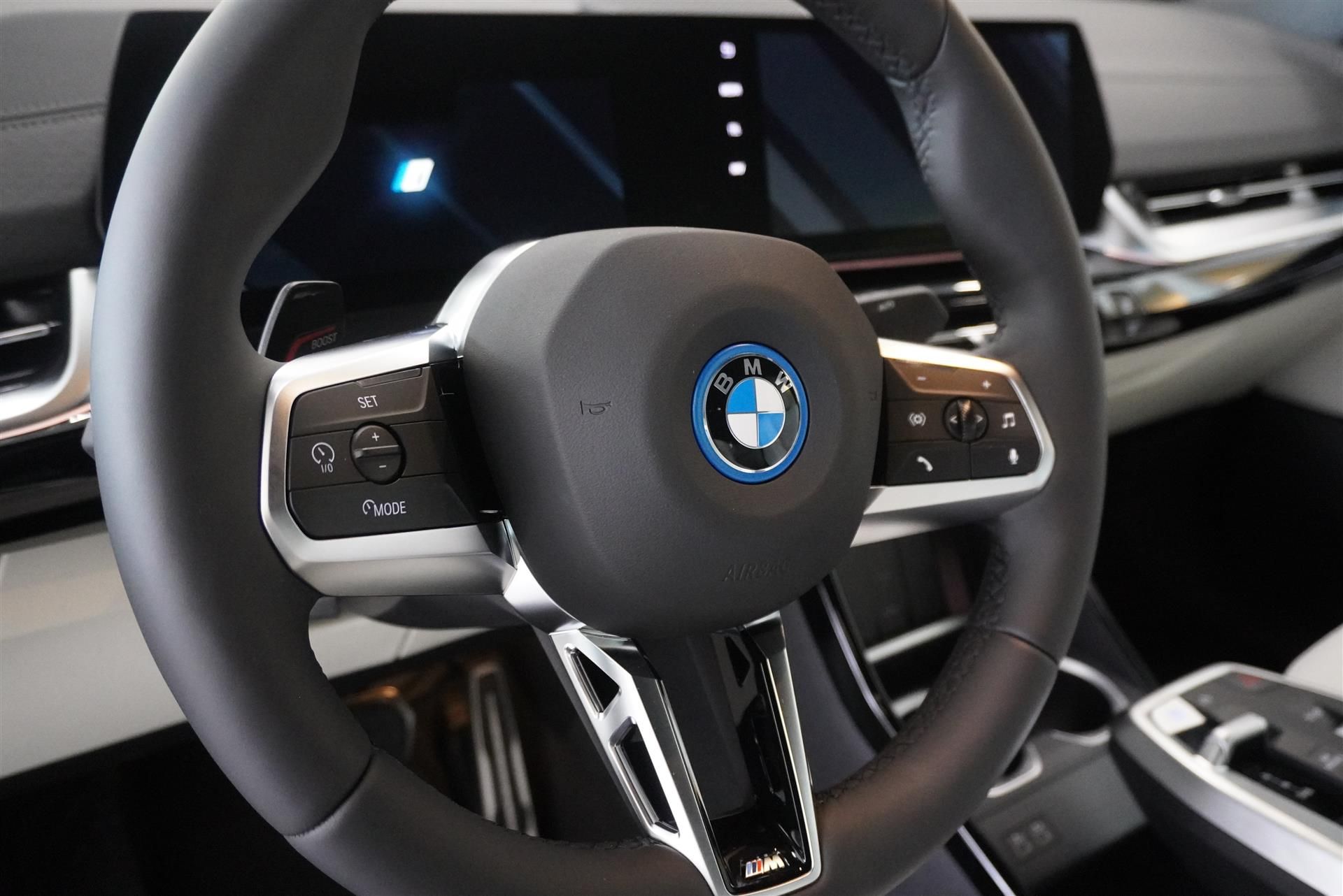 BMW iX2 eDrive20, 204ps, 2027