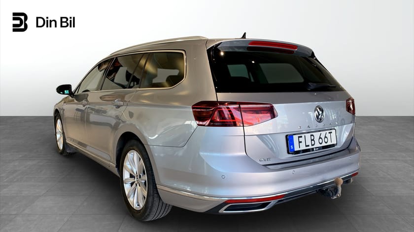 Bild 3 av Volkswagen Passat Sportscombi GTE Executive/Drag/Backkamera/Navi