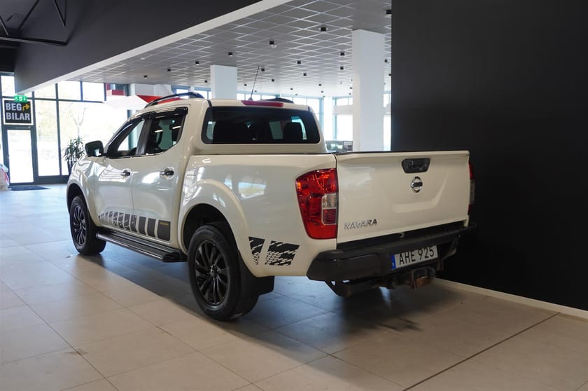 Bild 5 av Nissan Navara Dubbelhytt 2.3 dCi 4WD 190hk, 2018 360 Kamera, Soltak, Leasebar