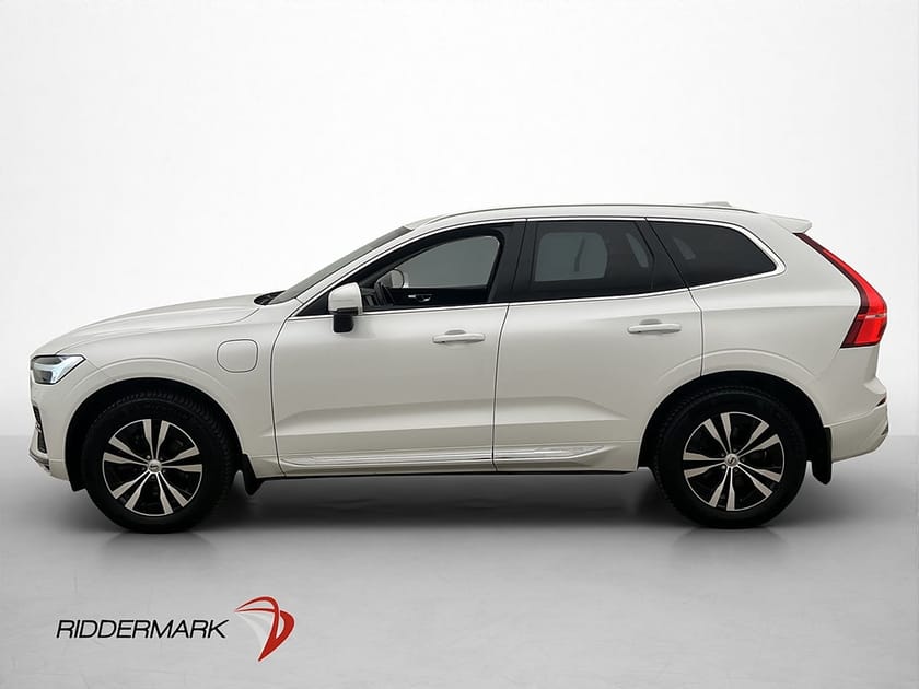 Bild 5 av Volvo XC60 Recharge T6 AWD Core Bright Pano Värm Kamera Drag