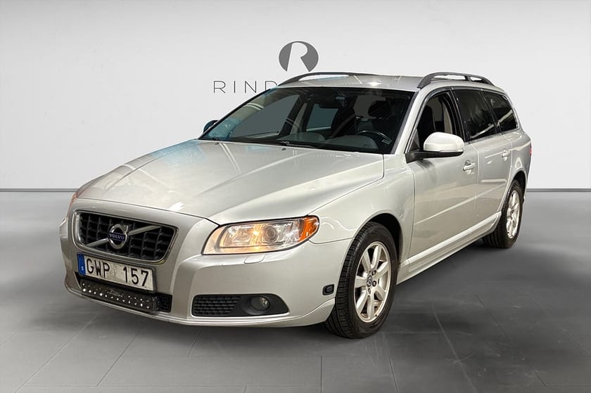 Bild 1 av Volvo V70 T4F 180 HK MOMENTUM FARTHÅLLARE PDC KAMREM BYTT 16"
