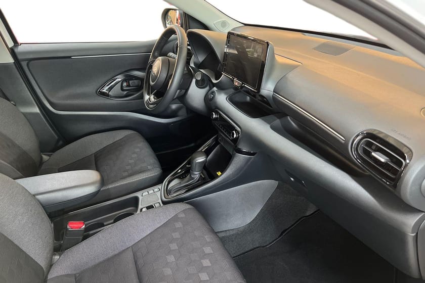 Bild 5 av Toyota Yaris Hybrid 115