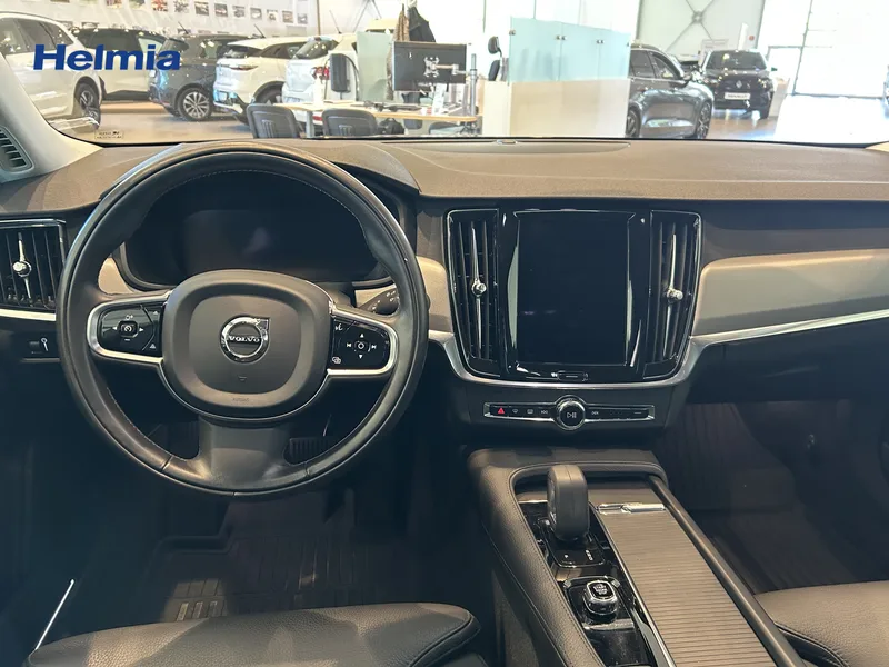 Bild 6 av 13 – Volvo S90 B4 FWD Bensin Momentum Advanced