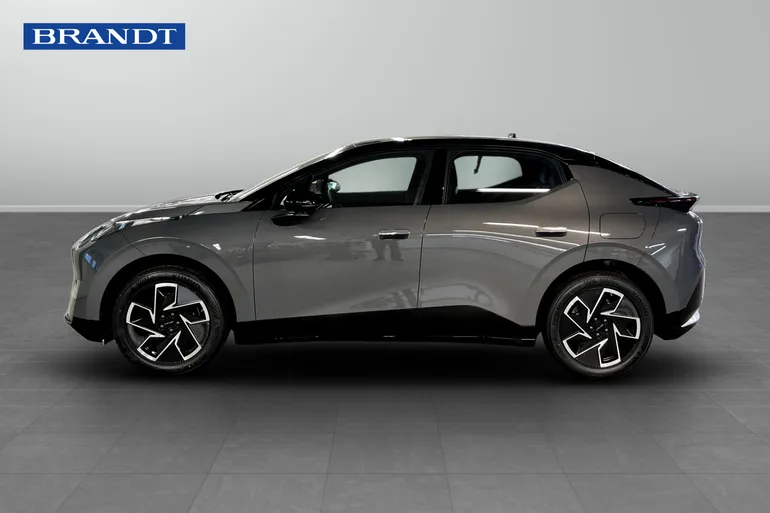 Lynk & Co 02 EV