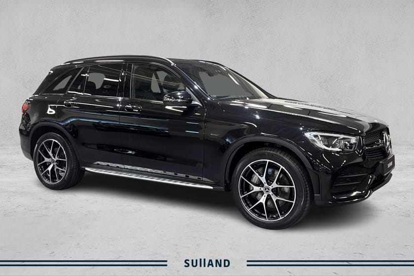 Bilde 2 av Mercedes-Benz GLC 300 e 4MATIC / Hybrid / AMG pakke / Burmester / Soltak ++++