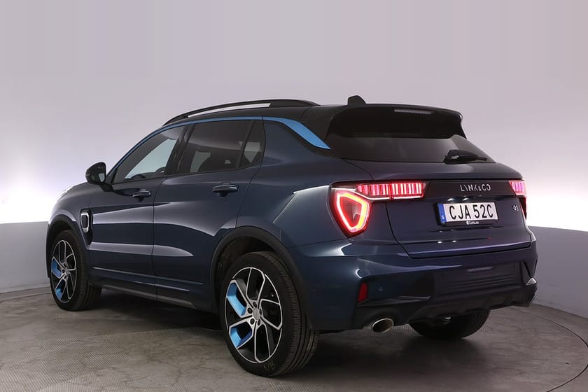 Bild 4 av Lynk & Co 01 PHEV Pano 360 Adap.Farth Infinity BLIS