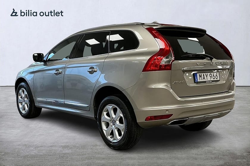 Bild 3 av Volvo XC60 D4 AWD Summum Kamrem Bytt Nyservad B-kam Skinn P-värme