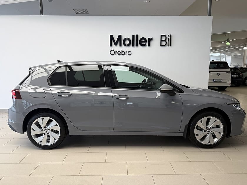 Bild 2 av Volkswagen Golf LIFE 1,5 ETSI 150 HK DSG7