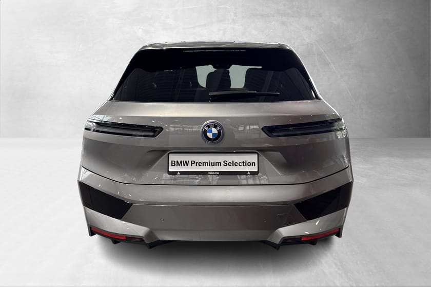 Bilde 3 av BMW iX xDrive40