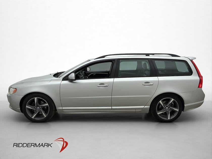 Bild 4 av Volvo V70 D4 163hk R Design Dragkrok Skinnklädsel Sensorer
