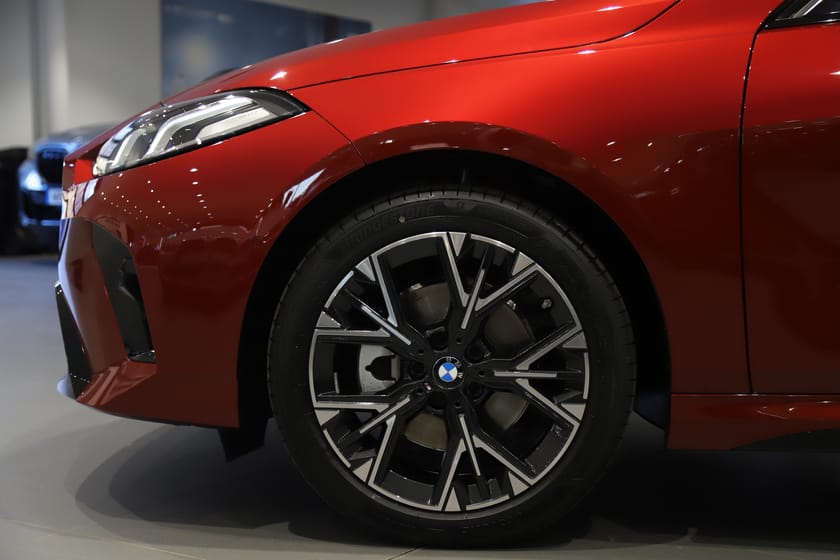 Bild 4 av BMW 120 / M Sport Exteriör