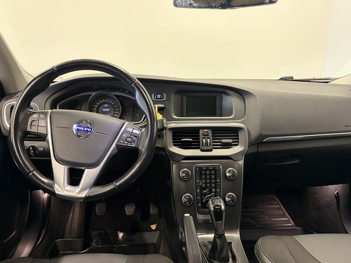Volvo Volvo V40 — bild 11