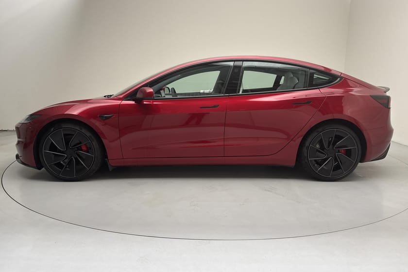 Bild 2 av Tesla Model 3 Performance