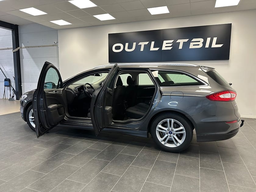 Bild 3 av Ford Mondeo Kombi 1.5 TDCi Titanium Dragkrok Värmare