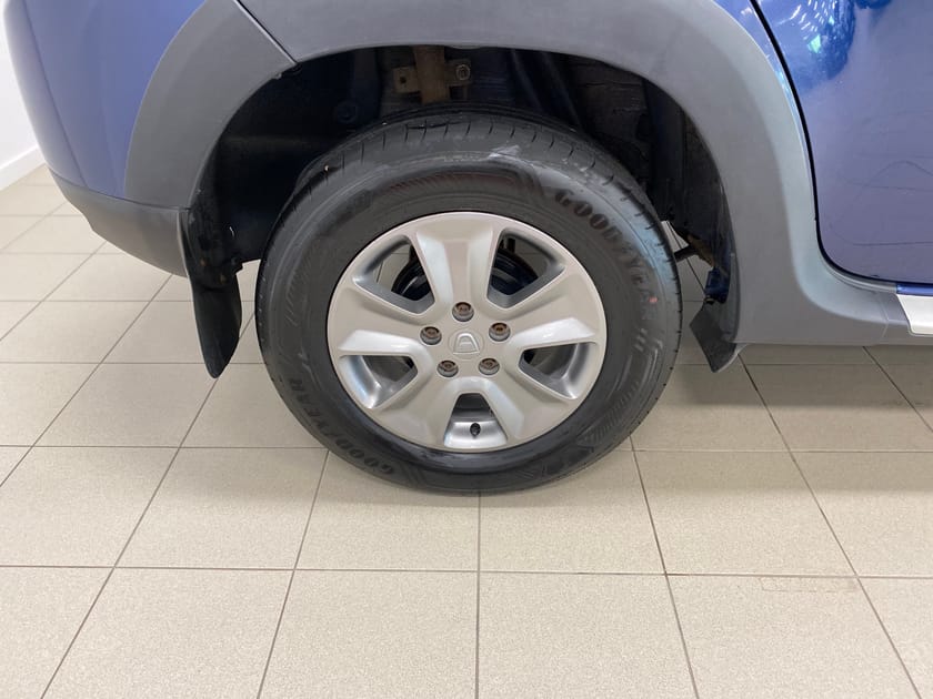 Bild 4 av Dacia Duster 4x4 ph II 1,5 dCi STCC Edition