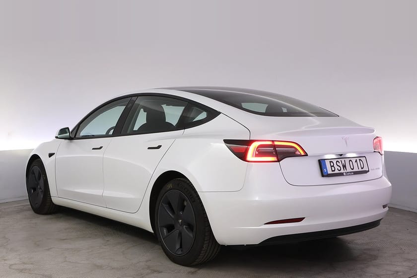 Bild 4 av Tesla Model 3 Long Range AWD Refresh Autopilot Pano V-Hjul