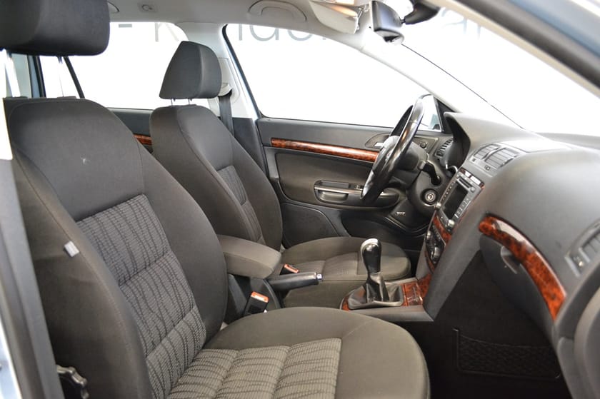Bild 4 av Škoda Octavia Kombi Elegance 1.8 TSI 4X4 160hk
