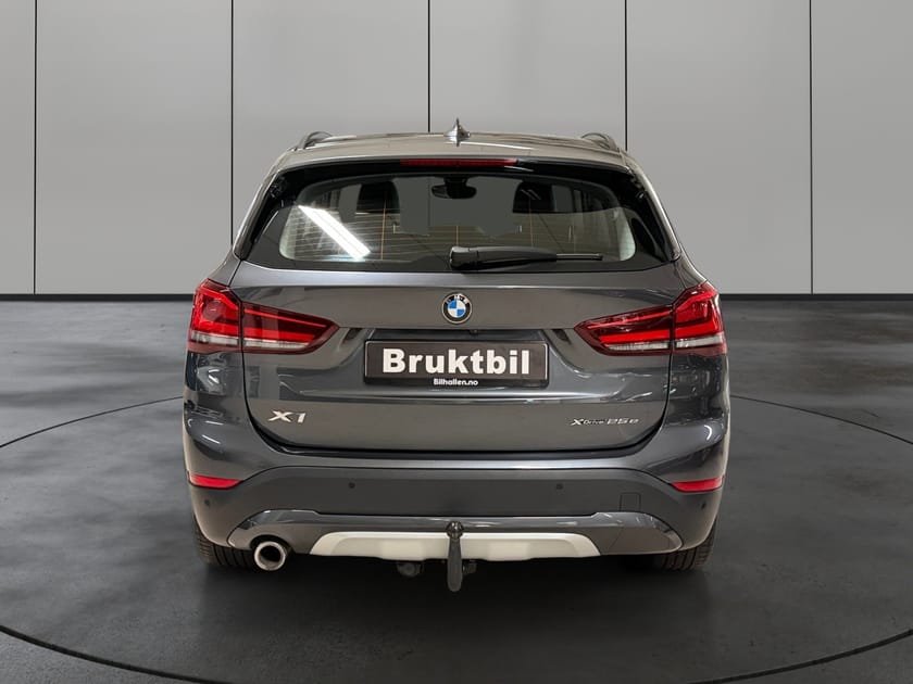 Bilde 4 av BMW X1 xDrive25e