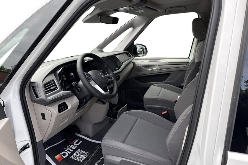 Bild 4 av Volkswagen Multivan eHybrid 4M Life Kort TSI 245hk  AUT 4Motion