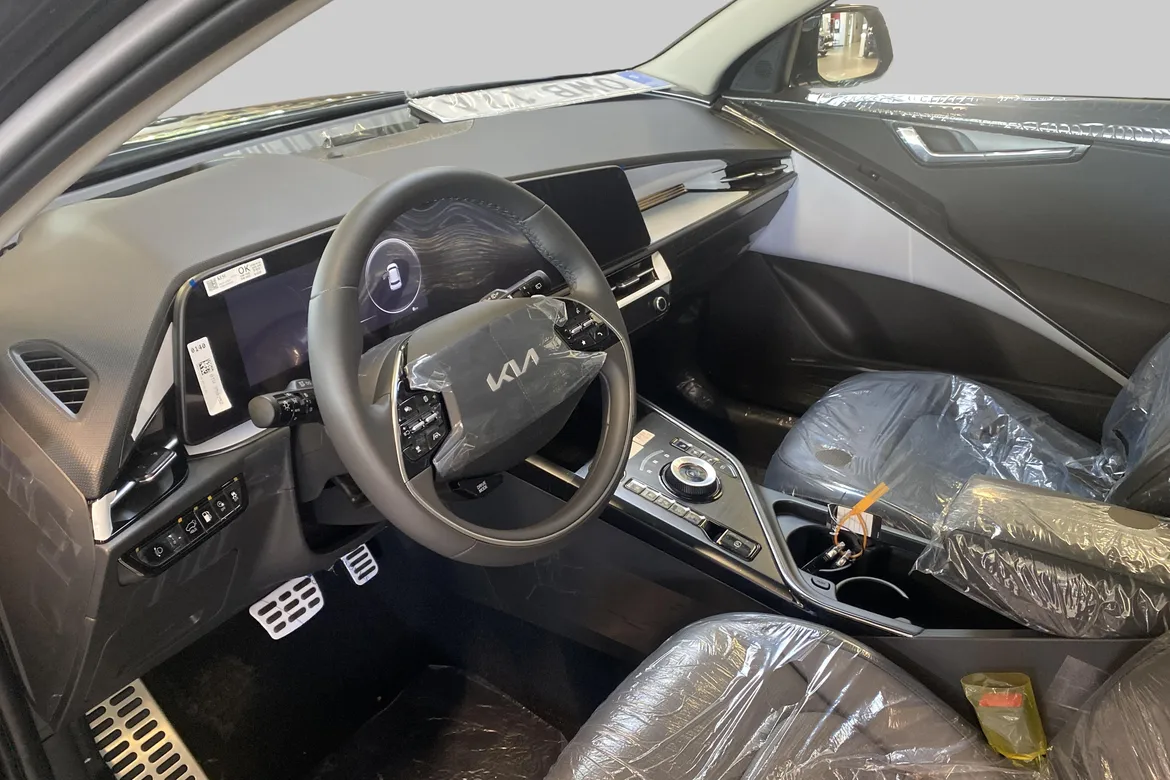 picture of a car